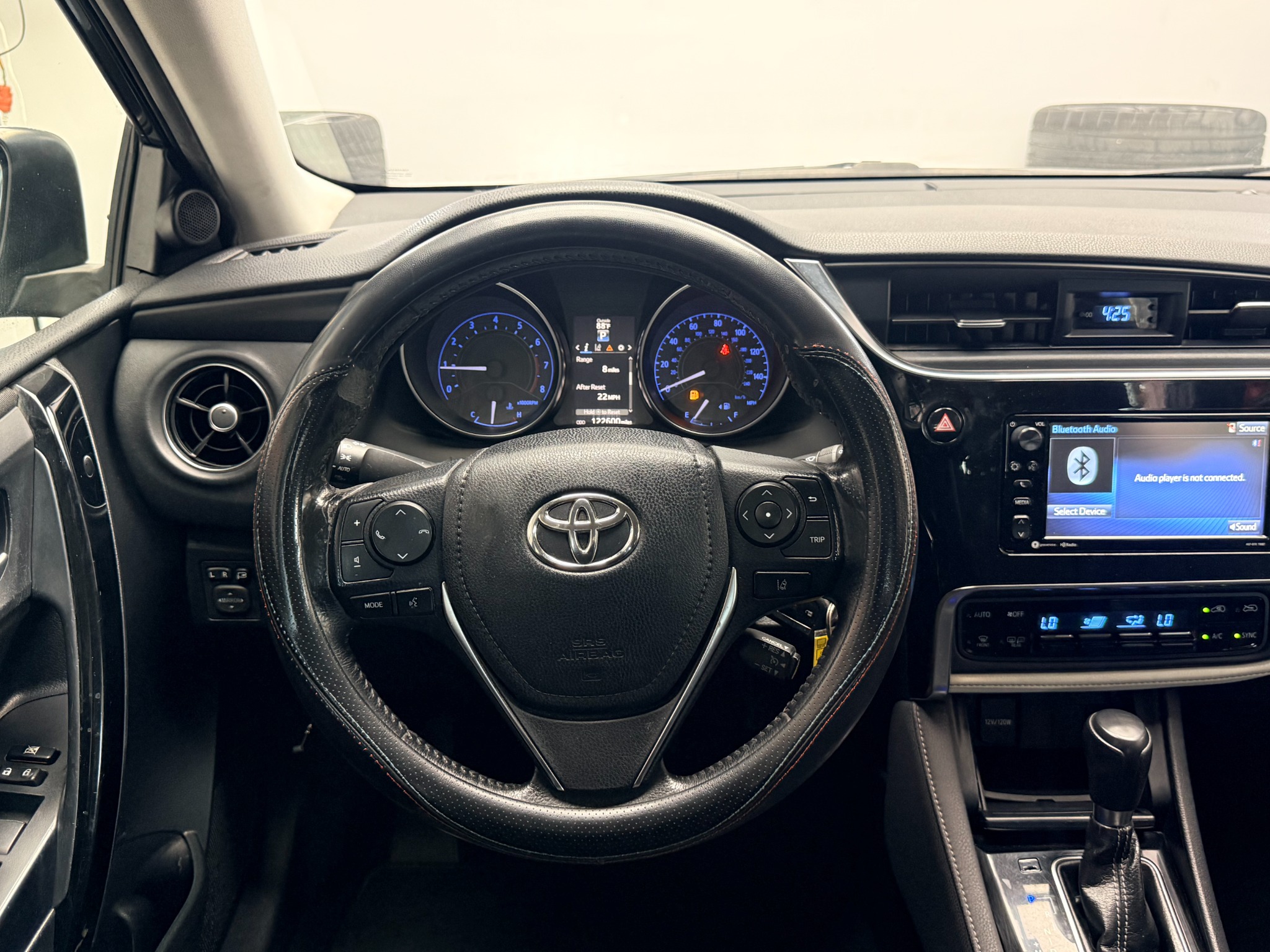 Corolla iM steering wheel